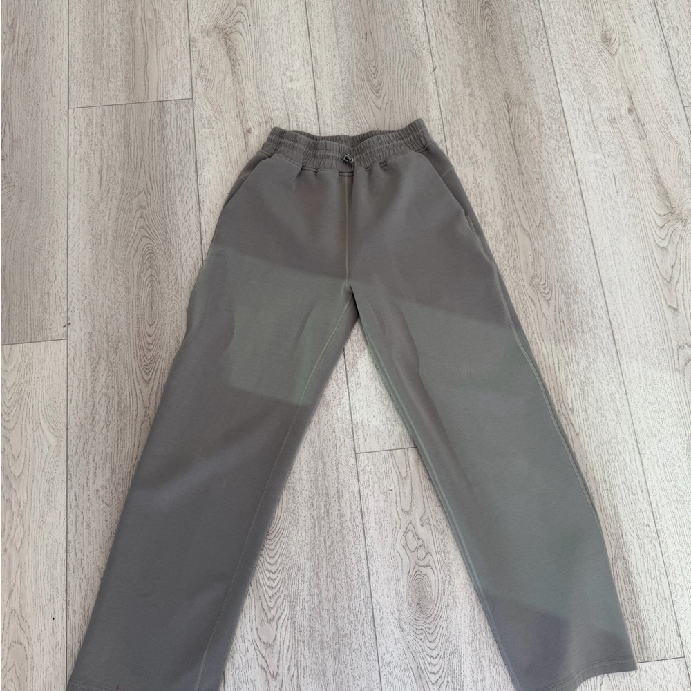 lululemon green Track Pants